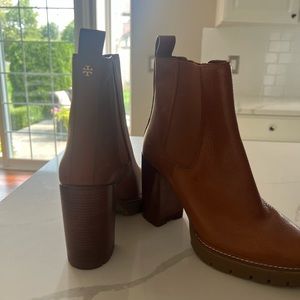 Tory Burch brown heeled boots size 11